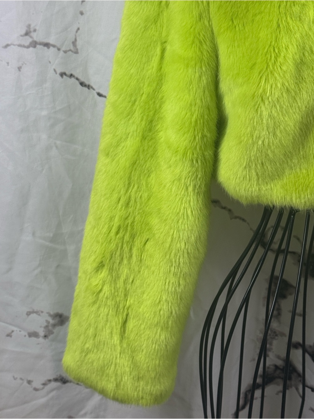 ASOS Faux Fur Cropped Jacket Neon Lime Hook & Eye Front Closure Collarless - Picture 3 of 10
